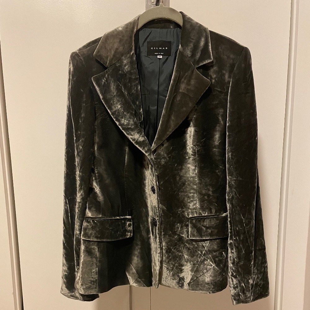 Silver/Gray Crushed velvet three-button blazer